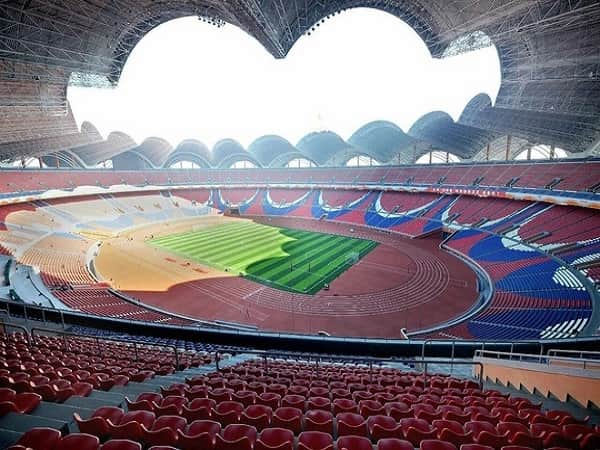 Sân bóng đá lớn nhất thế giới Rungrado