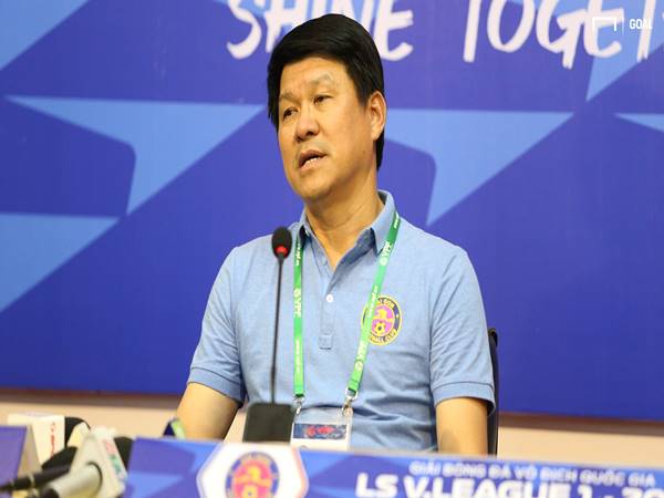 Bóng đá Việt Nam ngày 14/2: HLV TPHCM thất vọng với đội bóng